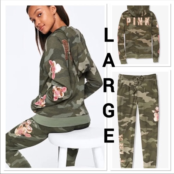 PINK Victoria's Secret Pants - NWT VS PINK LARGE CAMO BLING SET